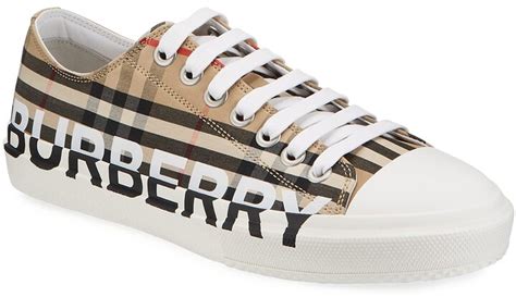 Burberry Larkhall Sneakers for Men 